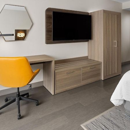 Holiday Inn Express & Suites Waynesboro East 외부 사진